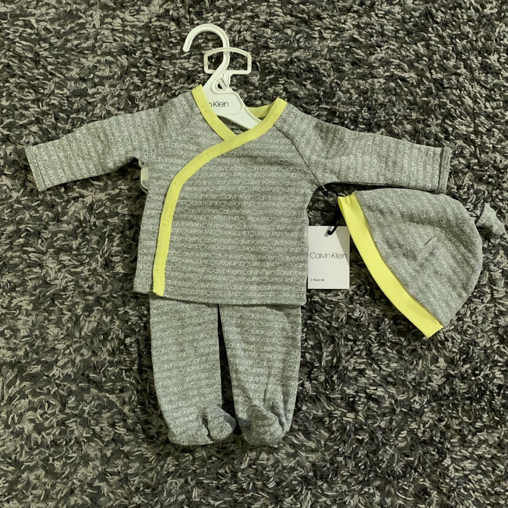 Calvin Klein 3 piece newborn set